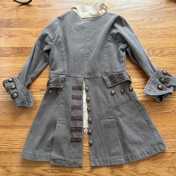 Disney Pirates of the Caribbean jack sparrow coat costume S 5/6 - Picture 2 of 5